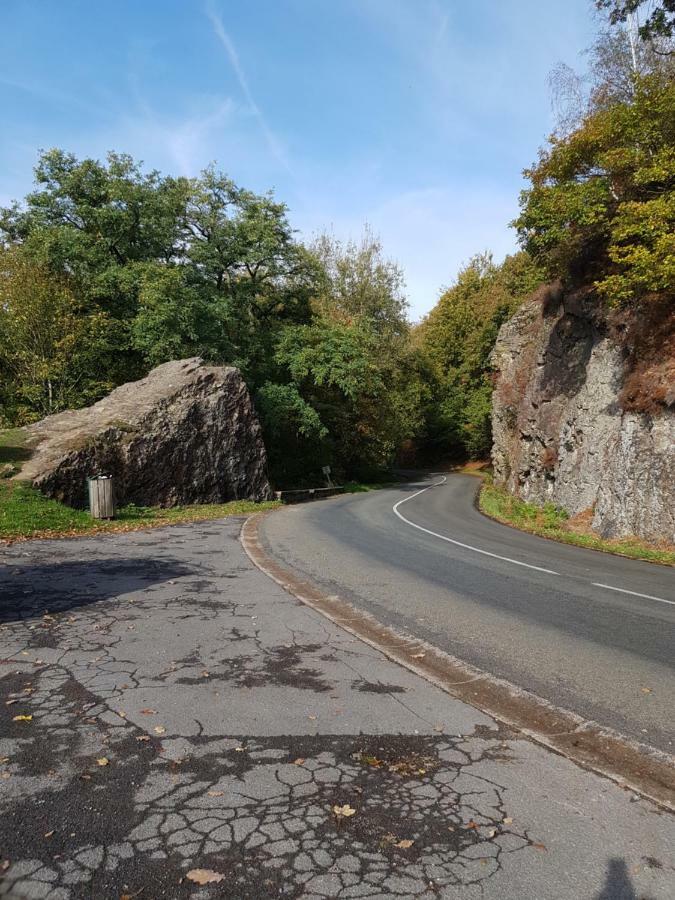 Gite Le Haut Rivage Tournavaux Exterior foto
