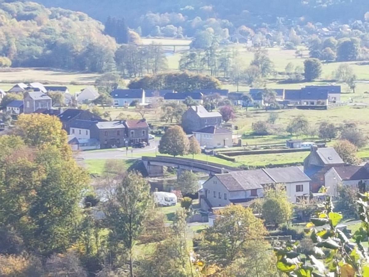 Gite Le Haut Rivage Tournavaux Exterior foto
